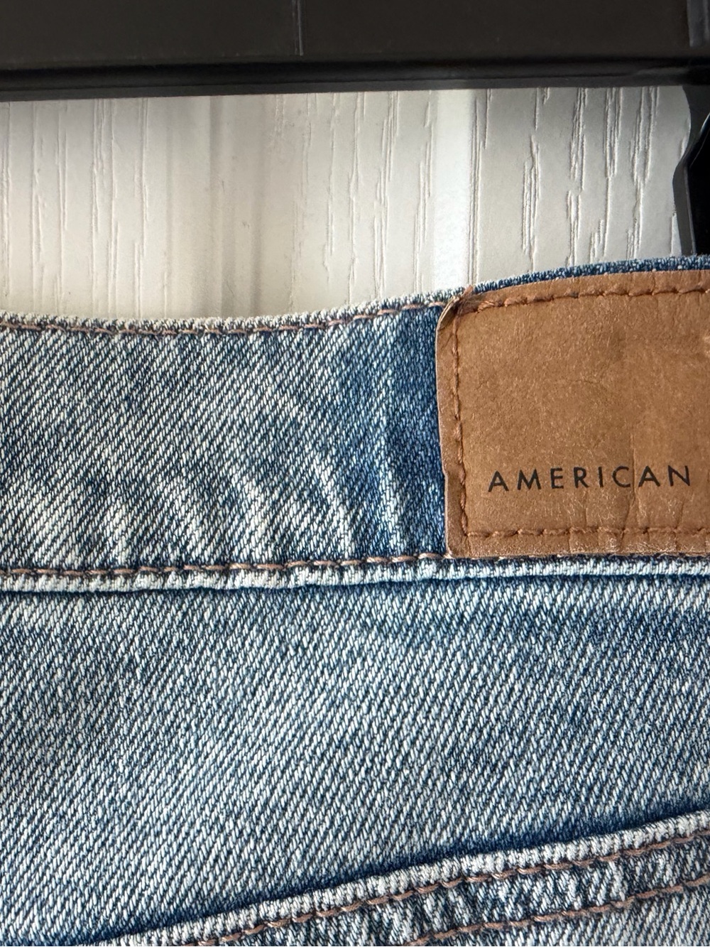 American Eagle Outfitters Light Blue Distressed Straight Leg Jeans - Picture 6 of 11